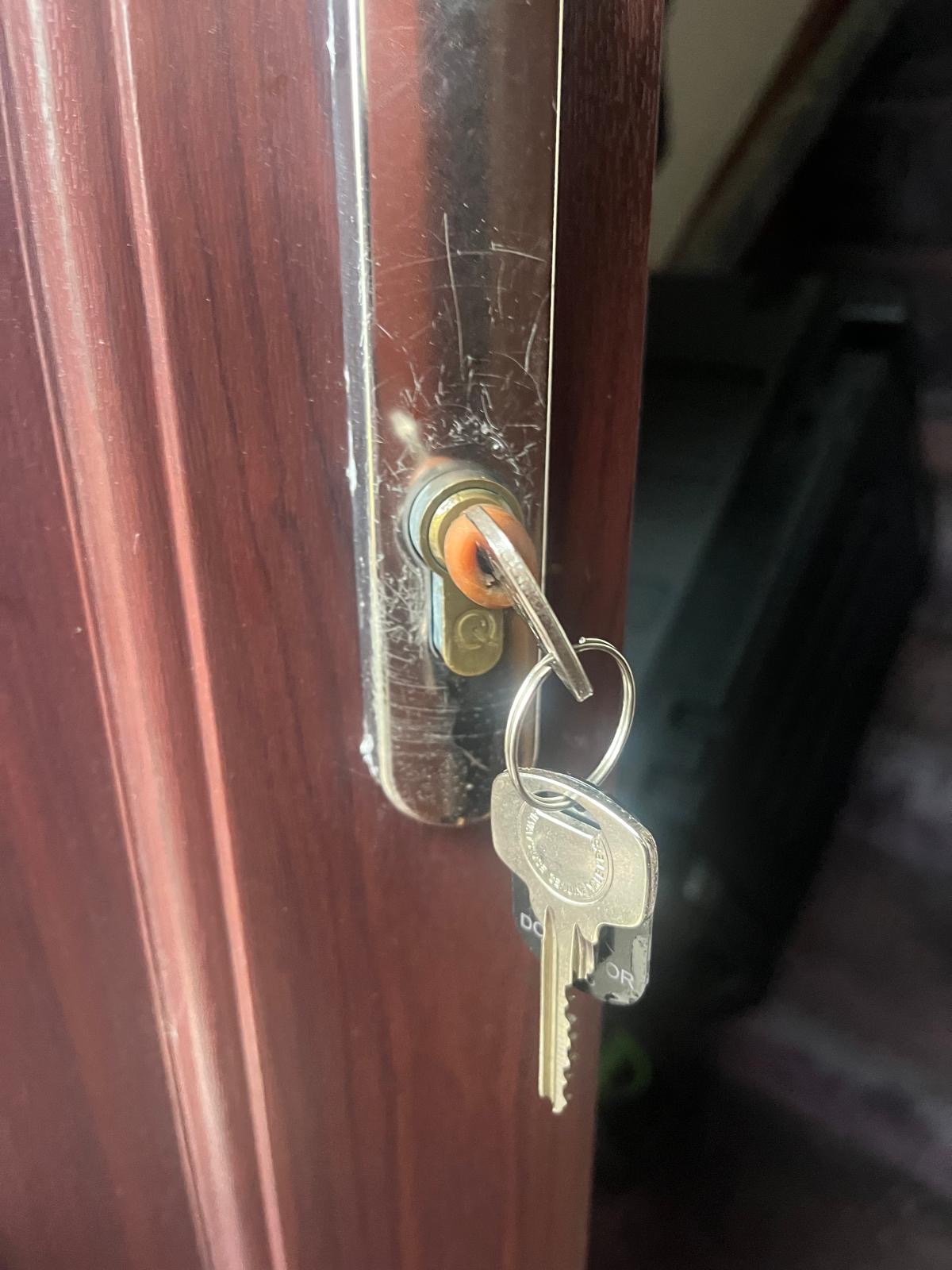 Locksmith work in Cults